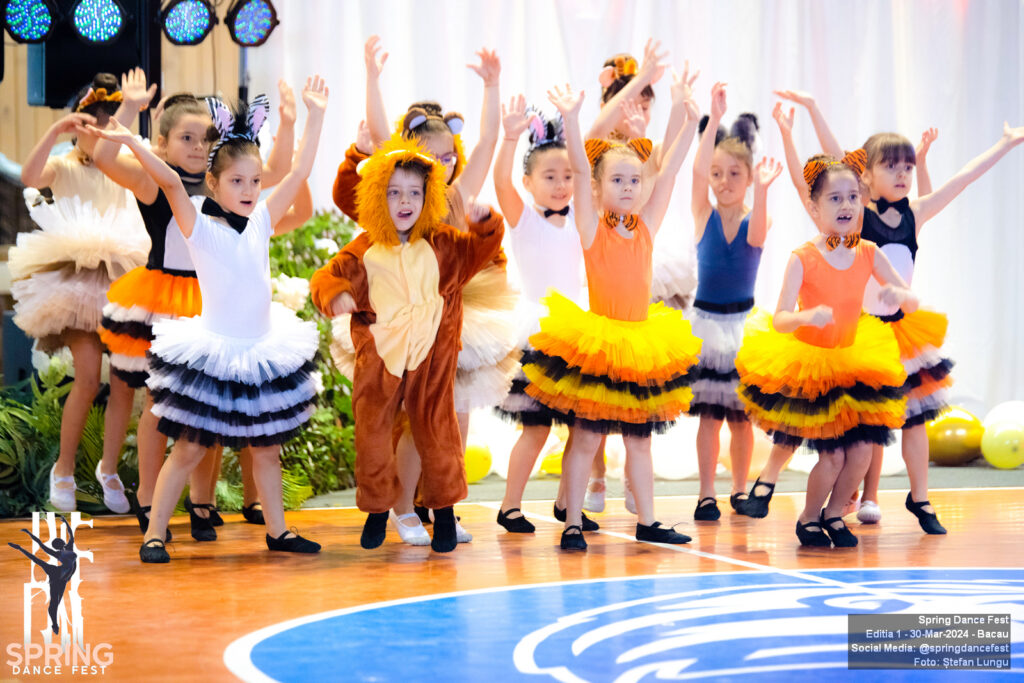 Spring-Dance-Fest-Bacau-2024-0112-Mini-Fluturasii-Caminul-Cultural-Stefesti-Prahova-01.jpg